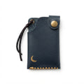 Luna — Minimalist Card Holder