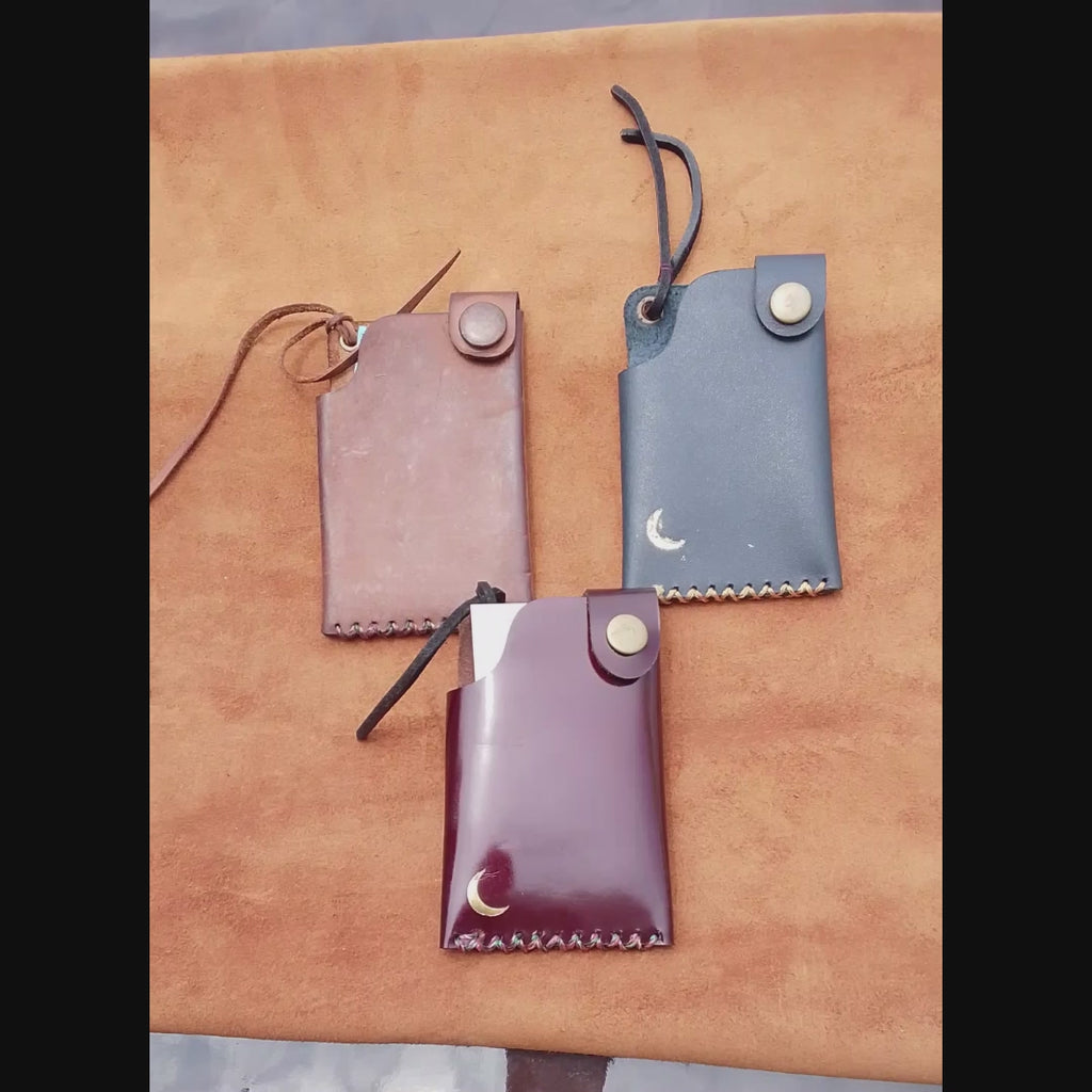 Luna — Minimalist Card Holder